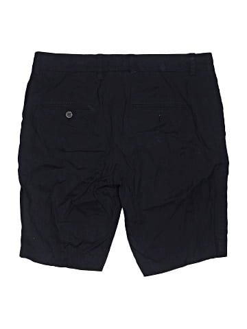 Vince. Cargo Shorts (view 2)