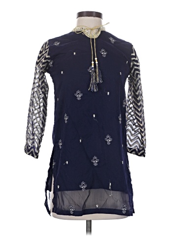 ViX by Paula Hermanny 3/4 Sleeve Blouse (view 1)