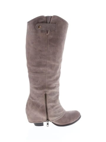 Fergie Boots (view 1)