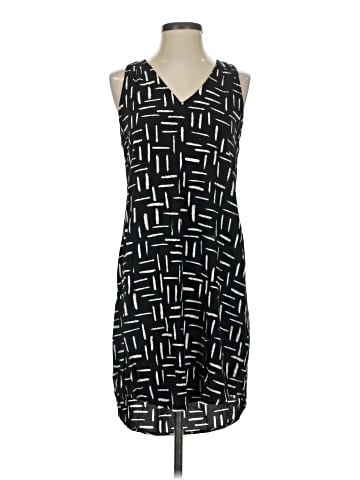 Old Navy Cocktail Dress (view 1)