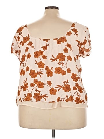 Sanctuary Short Sleeve Blouse (view 2)