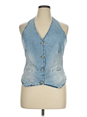 Gap Sleeveless Button-Down Shirt (view 1)