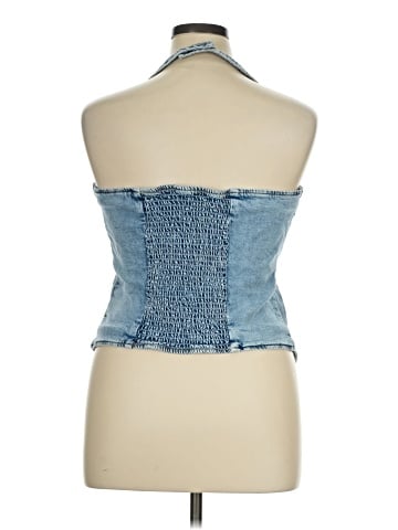 Gap Sleeveless Button-Down Shirt (view 2)