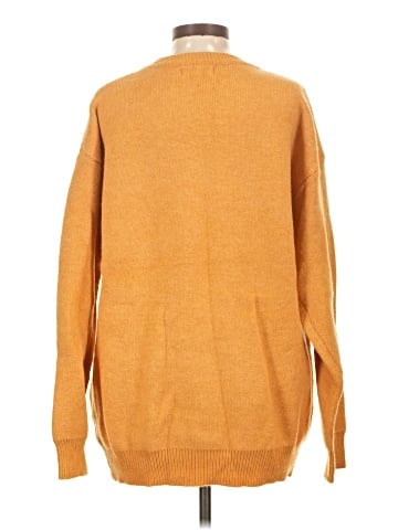 Listicle Pullover Sweater (view 2)