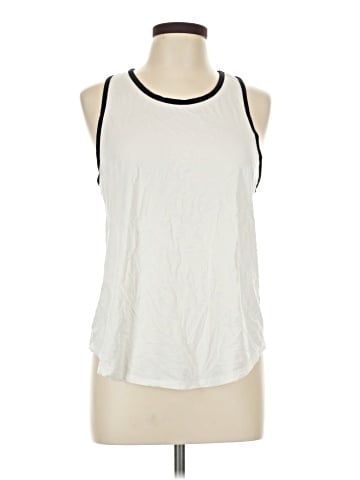 Gap Fit Sleeveless T-Shirt (view 1)