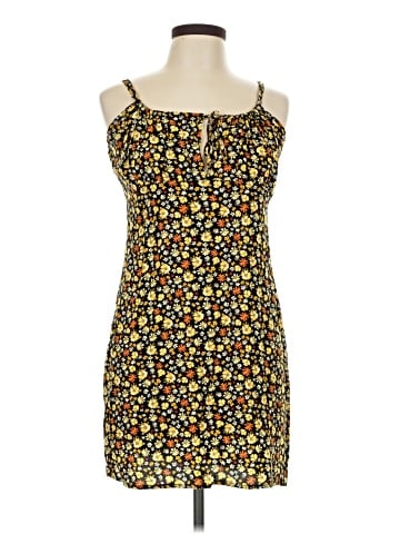 Forever 21 Casual Dress (view 1)