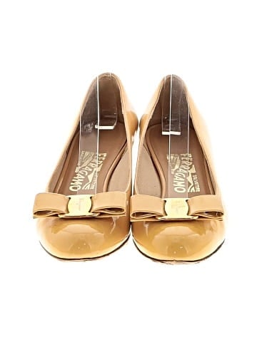 Salvatore Ferragamo Pumps (view 2)