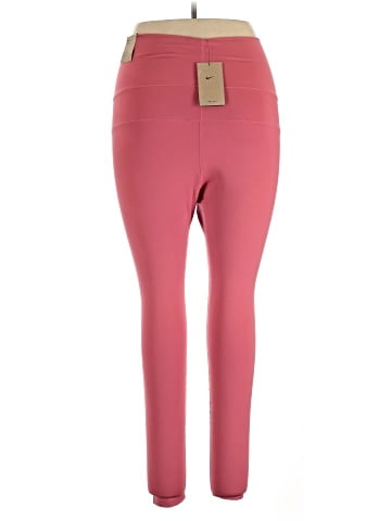 Nike Active Pants (view 2)