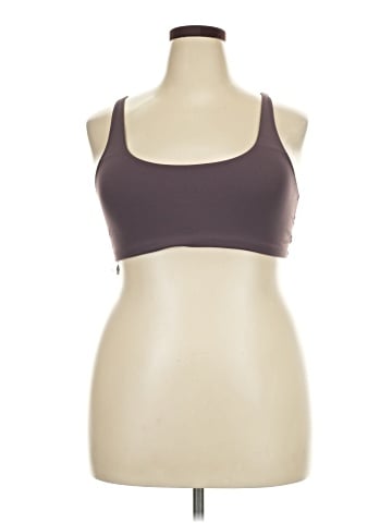 Vuori Sports Bra (view 1)