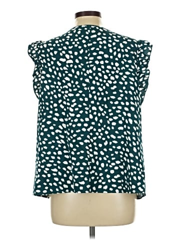 Shein Curve Sleeveless Blouse (view 2)