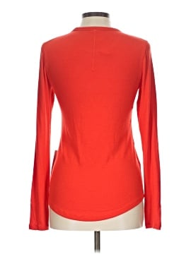 Lululemon Athletica Long Sleeve T-Shirt (view 2)