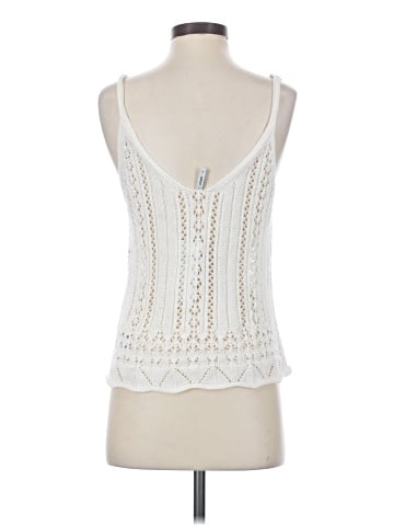 Only Sleeveless Top (view 2)