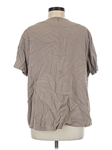 Universal Standard Short Sleeve Blouse (view 2)