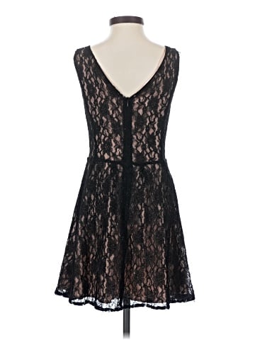 Stile Benetton Cocktail Dress (view 2)