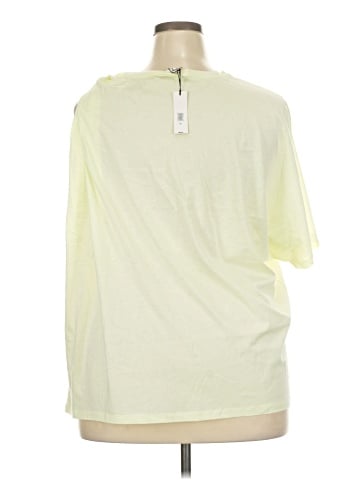 Banana Republic Short Sleeve T-Shirt (view 2)