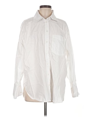 Gap Long Sleeve Button-Down Shirt (view 1)