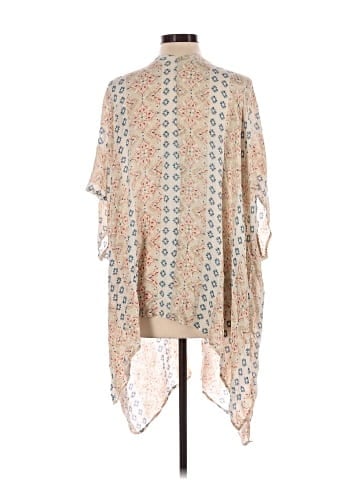 En Creme Kimono (view 2)