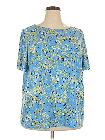 Liz Claiborne Short Sleeve T-Shirt (view 1)