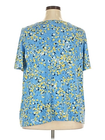 Liz Claiborne Short Sleeve T-Shirt (view 2)