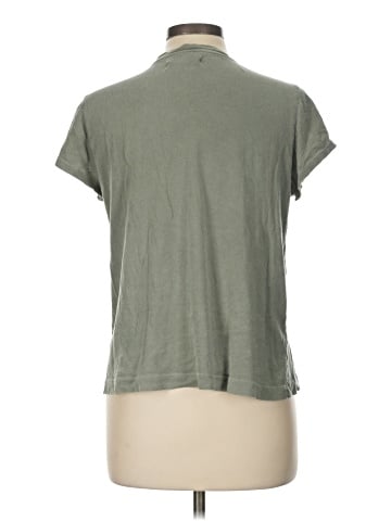 Rivet & Thread Short Sleeve T-Shirt (view 2)