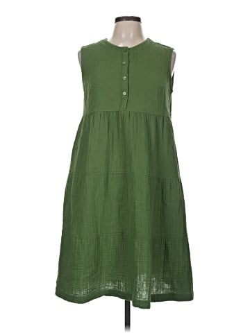 Columbia Casual Dress (view 1)