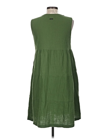 Columbia Casual Dress (view 2)