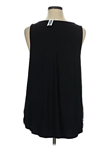 Old Navy Sleeveless T-Shirt (view 2)