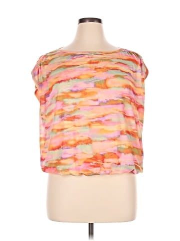 Democracy Short Sleeve Top (view 1)