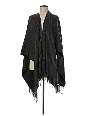 Cejon Poncho (view 1)