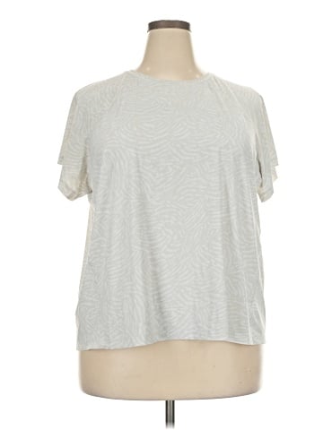 Athleta Short Sleeve T-Shirt (view 1)