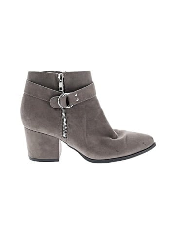 Journee Collection Ankle Boots (view 1)