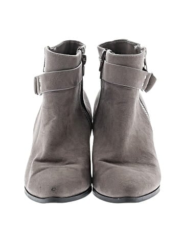 Journee Collection Ankle Boots (view 2)