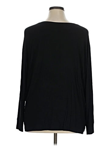 Torrid Long Sleeve T-Shirt (view 2)