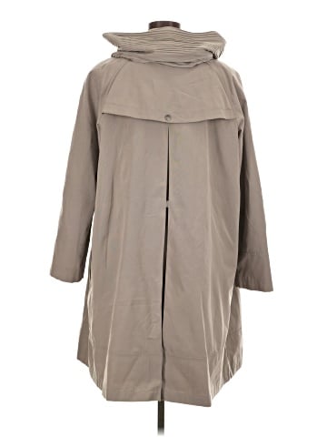 Gallery Raincoat (view 2)