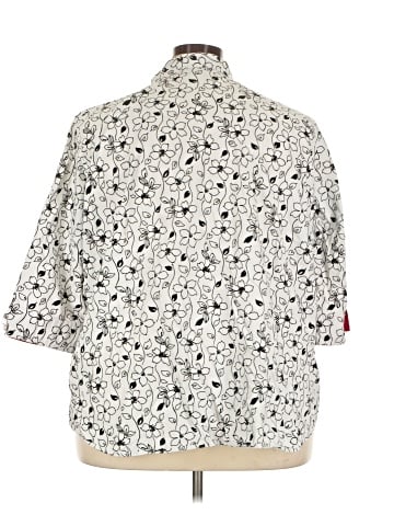 Liz & Me 3/4 Sleeve Button-Down Shirt (view 2)