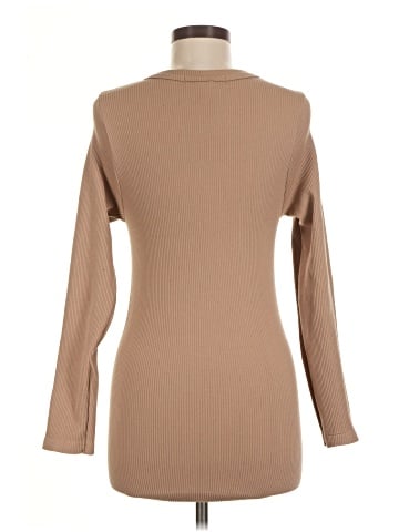 Soho Lady Turtleneck Sweater (view 2)