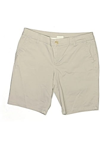 Liz Claiborne Khaki Shorts (view 1)