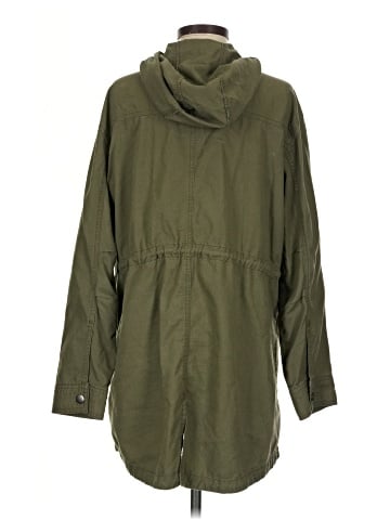 BP. Raincoat (view 2)