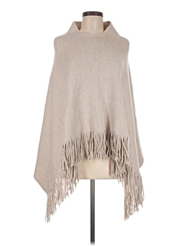 Nic + Zoe Poncho (view 1)