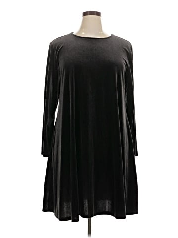 Old Navy Casual Dress (view 1)