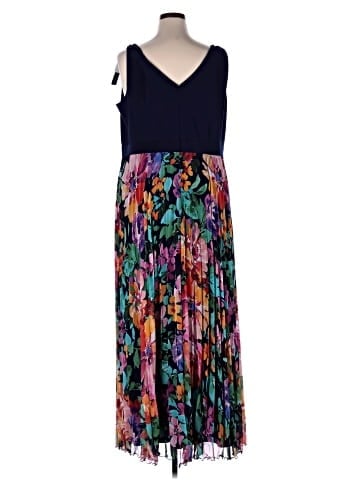 Xscape Casual Dress (view 2)
