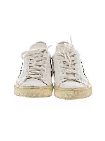 VEJA Sneakers (view 2)