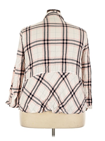 Alexander Jordan 3/4 Sleeve Button-Down Shirt (view 2)