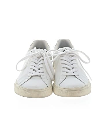 VEJA Sneakers (view 2)