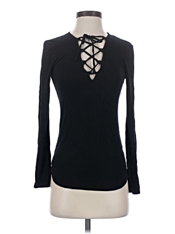 Leith Long Sleeve T-Shirt (view 1)