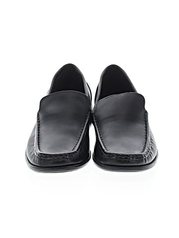 Coach Flats (view 2)