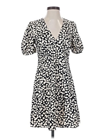 Uniqlo Casual Dress (view 1)