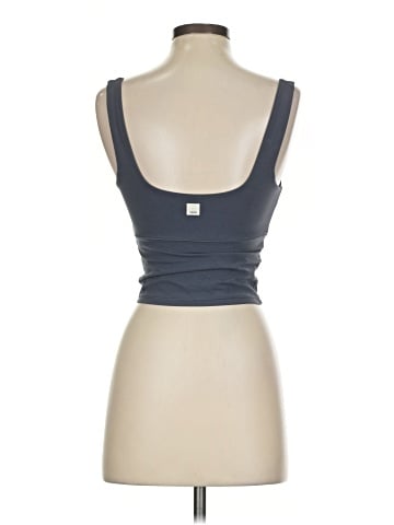 Vuori Tank Top (view 2)