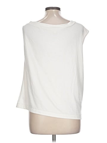 Elan Sleeveless T-Shirt (view 2)