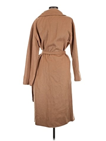Gap Trenchcoat (view 2)